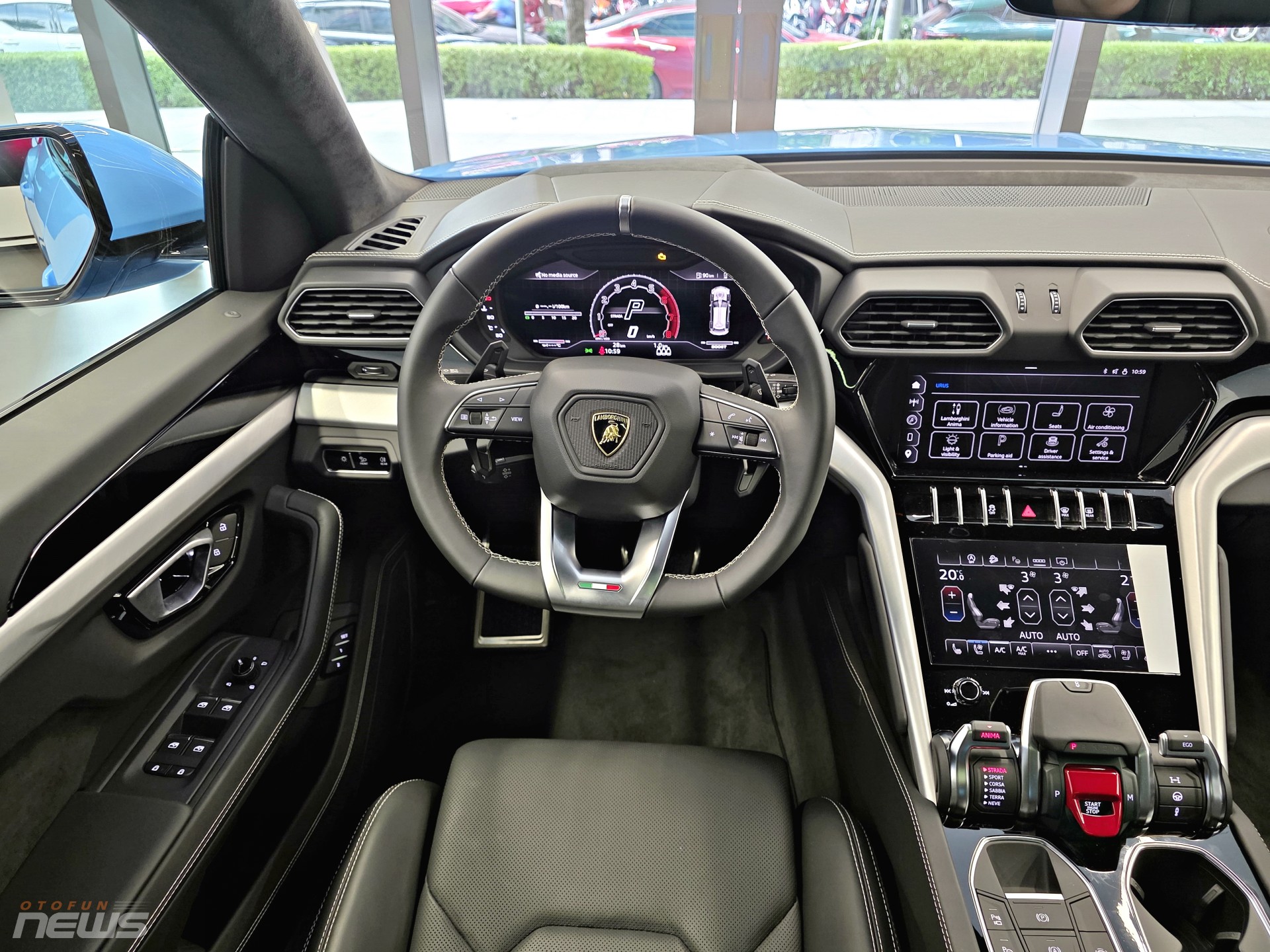 Ngắm Lamborghini Urus S giá hơn 15 tỷ đồng tại TP.HCM