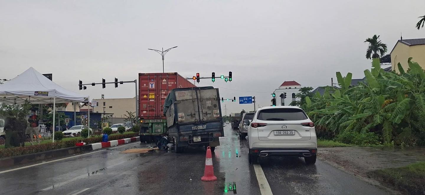 Tổng hợp tin tức tai nạn giao thông mới nhất ngày hôm nay 19/11/2025 Tổng hợp tin tức tai nạn giao thông mới nhất ngày hôm nay 19/11/2025