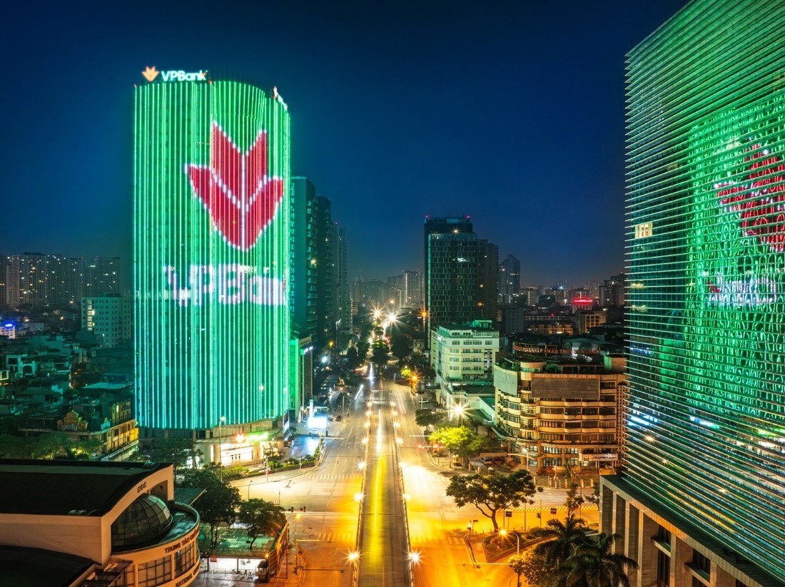 VPBank nhận loạt khuyến nghị “Mua” nhờ kết quả quý III mạnh mẽ và thương vụ IPO VPBankS VPBank nhận loạt khuyến nghị “Mua” nhờ kết quả quý III mạnh mẽ và thương vụ IPO VPBankS