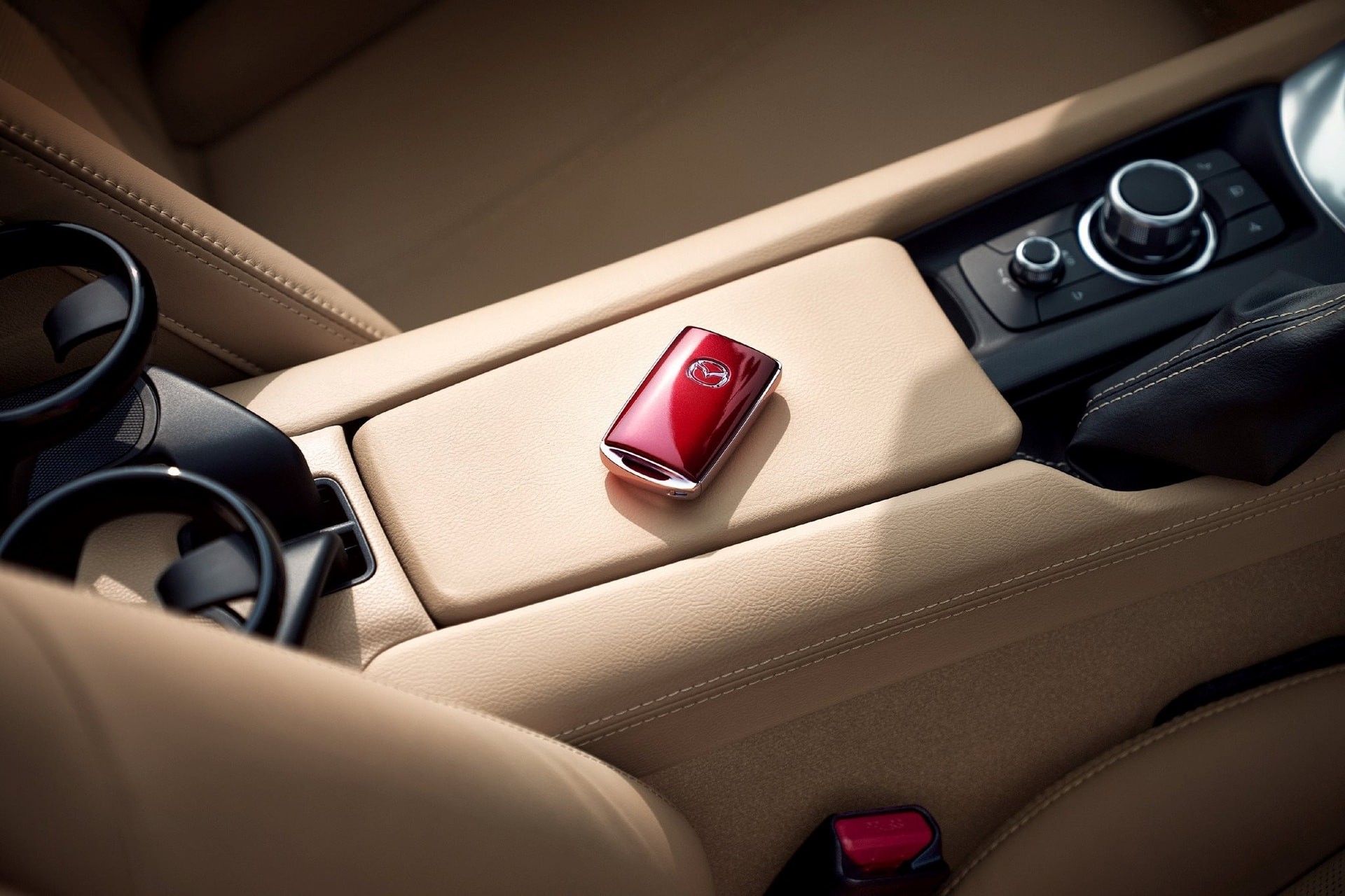 Mazda MX-5 trở lại Việt Nam sau nhiều năm vắng bóng với phiên bản  giới hạn