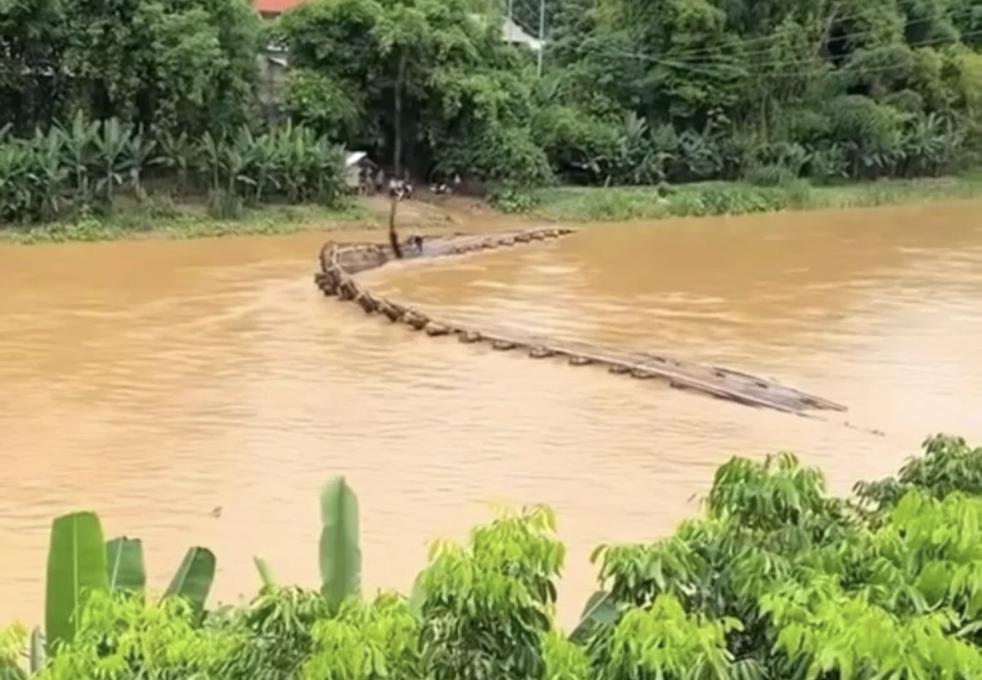 Sưởi Ấm Bản Cao 2025: Chung tay kiến tạo hành trình tái thiết tại Bó Sinh, Sơn La