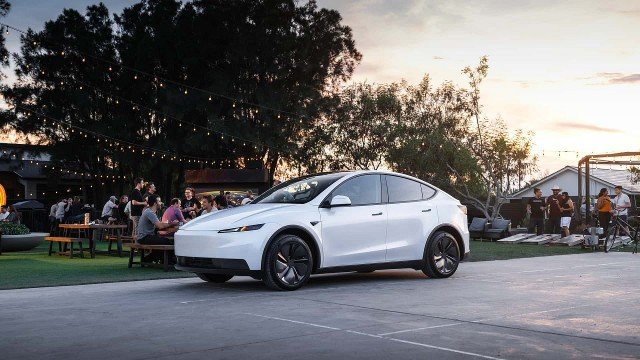 10 xe điện bán chạy nhất thế giới 9 tháng đầu năm: Tesla và xe Trung Quốc