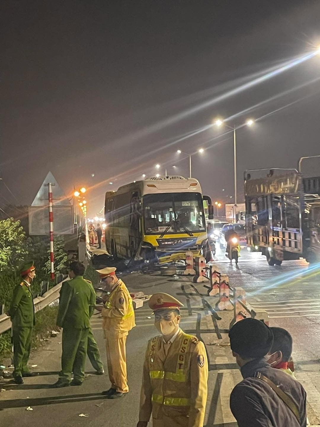 Tổng hợp tin tức tai nạn giao thông mới nhất ngày hôm nay 24/11/2025 Tổng hợp tin tức tai nạn giao thông mới nhất ngày hôm nay 24/11/2025