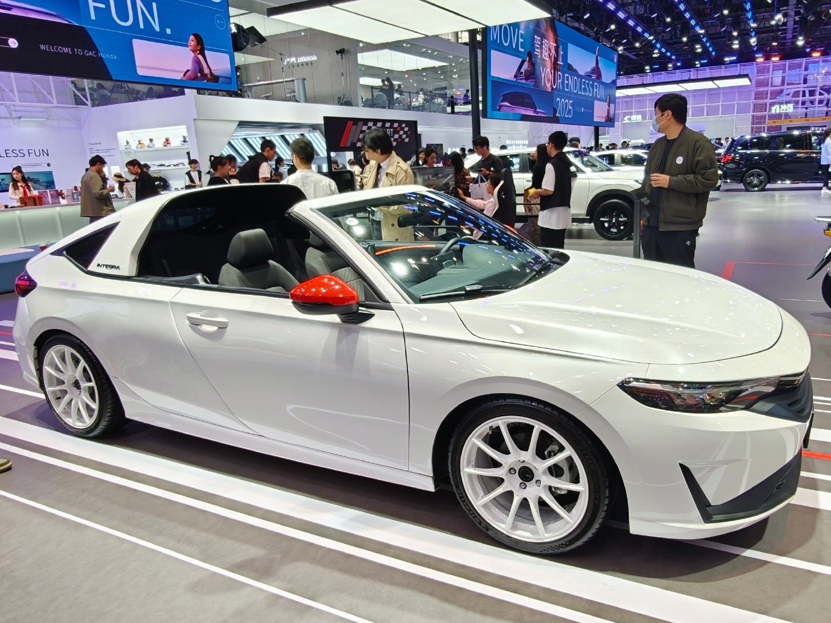 Honda gây ấn tượng tại Triển lãm Ô tô Quảng Châu 2025 với mẫu concept xe mui trần cực chất