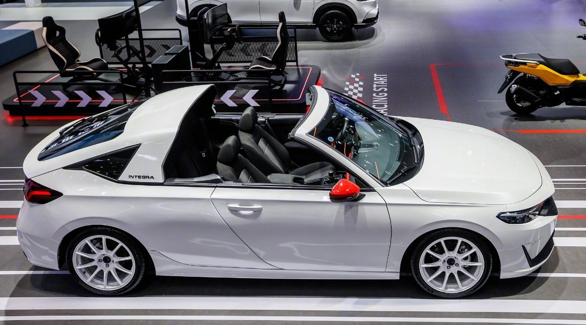 Honda gây ấn tượng tại Triển lãm Ô tô Quảng Châu 2025 với mẫu concept xe mui trần cực chất Honda Integra Targa được chế tạo chủ yếu cho mục đích trưng bày chứ không phải sản xuất