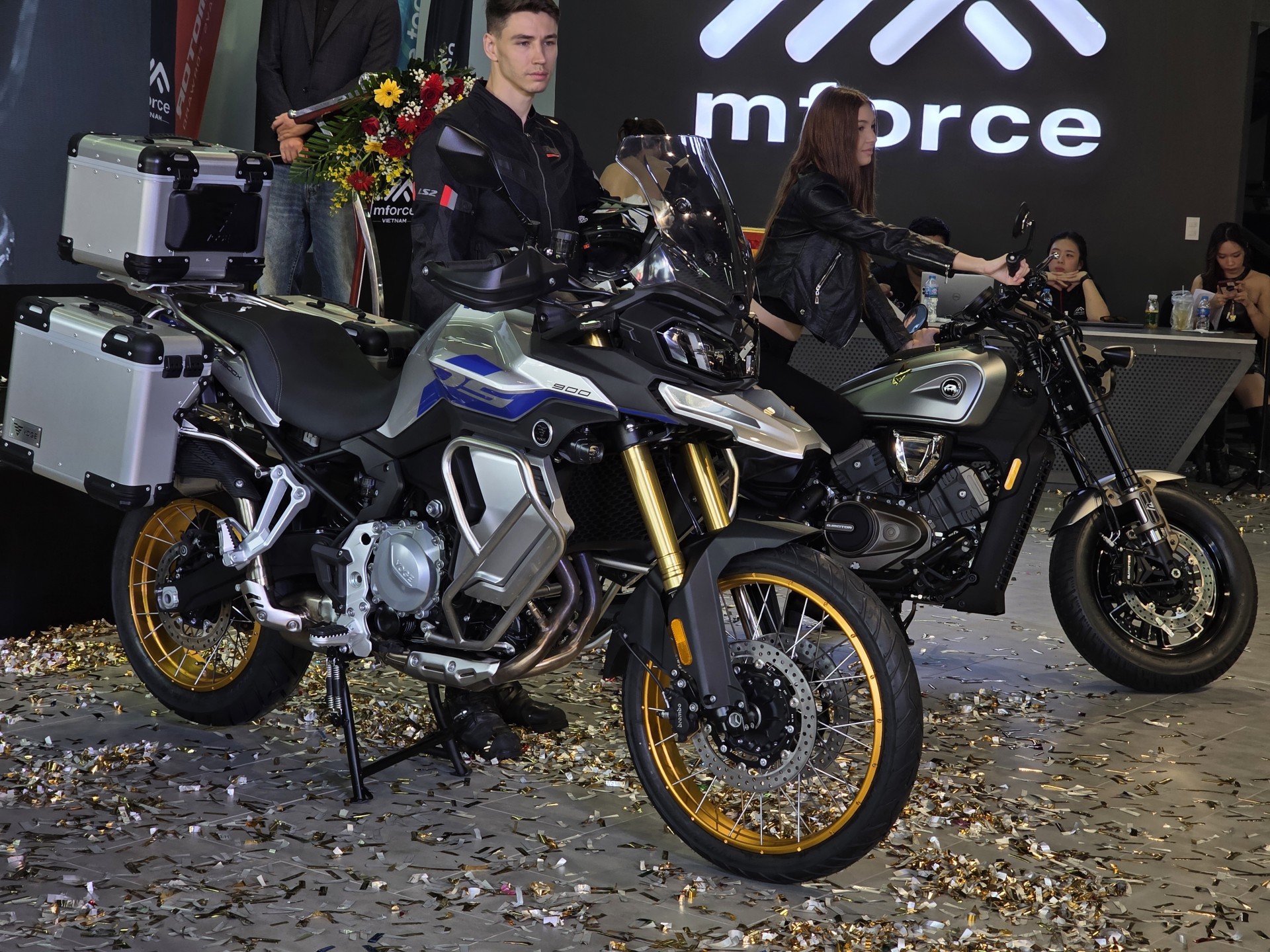 MForce Việt Nam khai trương showroom đầu tiên, giới thiệu bộ ba mẫu xe mới MForce Việt Nam khai trương showroom đầu tiên, giới thiệu bộ ba mẫu xe mới