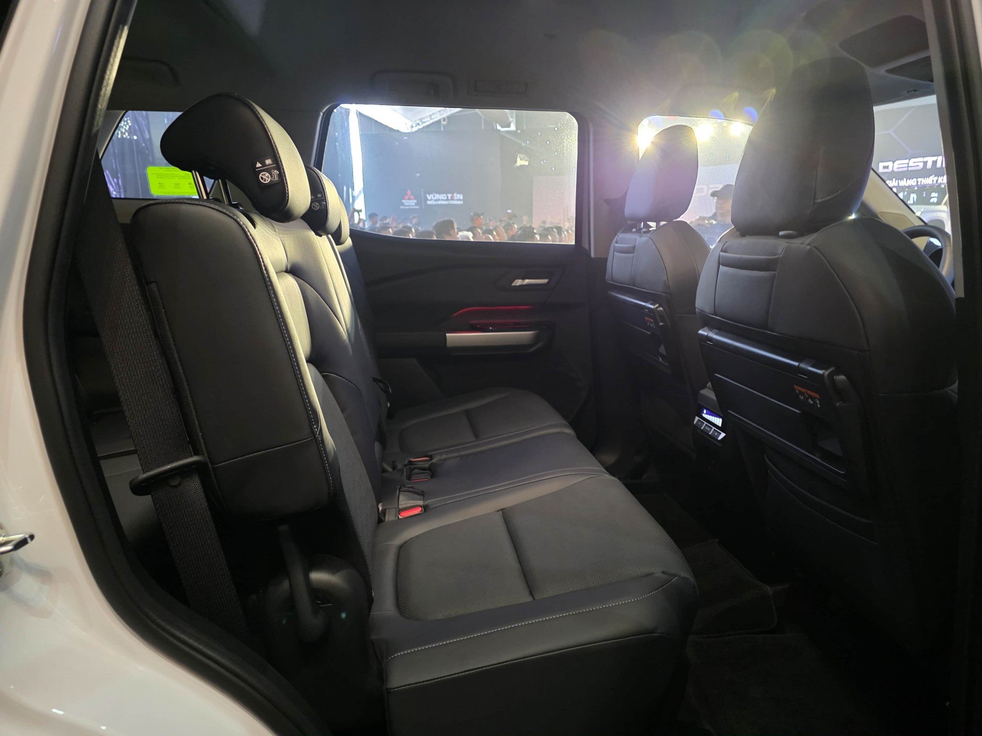 Mitsubishi Destinator ra mắt tại Việt Nam với hai phiên bản