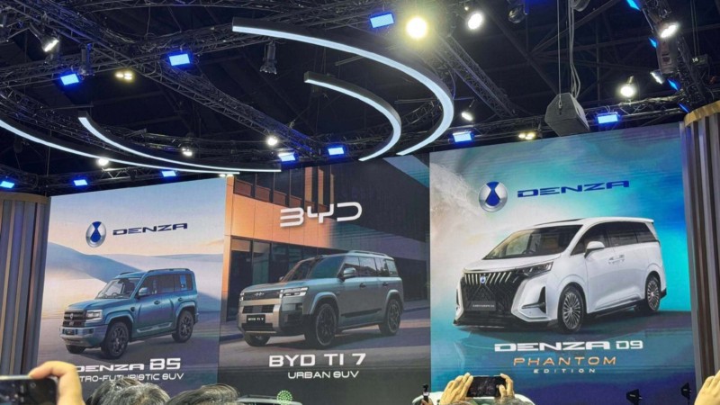 SUV PHEV Trung Quốc BYD Ti7 ra mắt tại Thái Lan, khả năng xuất khẩu quốc tế trong năm tới Tại Bangkok Motor Expo 2025, BYD có giới thiệu vào mẫu xe thuộc các thương hiệu trong cùng tập đoàn