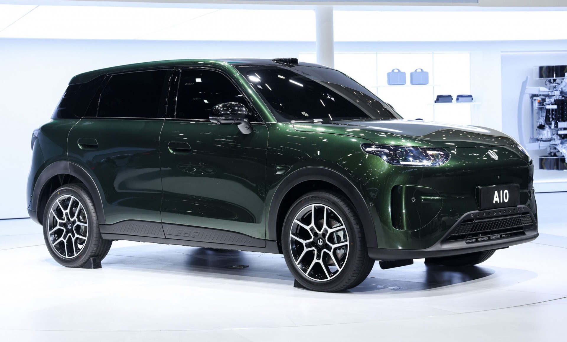 Mẫu xe điện giá rẻ Leapmotor A10 ra mắt tại Triển lãm Ô tô Quảng Châu 2025