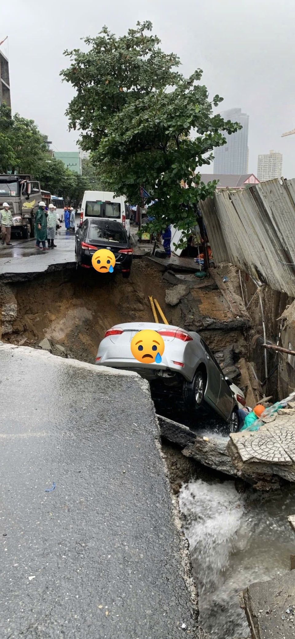 Tổng hợp tin tức tai nạn giao thông mới nhất ngày hôm nay 3/12/2025 Tổng hợp tin tức tai nạn giao thông mới nhất ngày hôm nay 3/12/2025