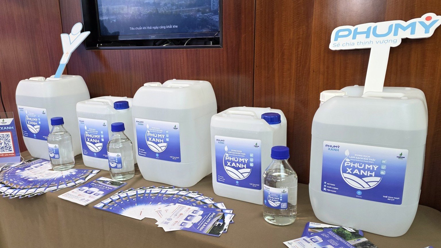 TP.HCM tìm hướng giảm ô nhiễm từ xe diesel với dung dịch DEF - Phú Mỹ Xanh