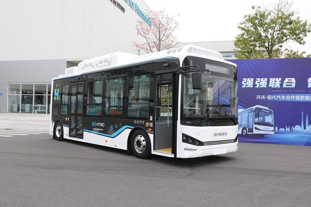 Hyundai bắt tay Skywell nghiên cứu xe buýt pin nhiên liệu