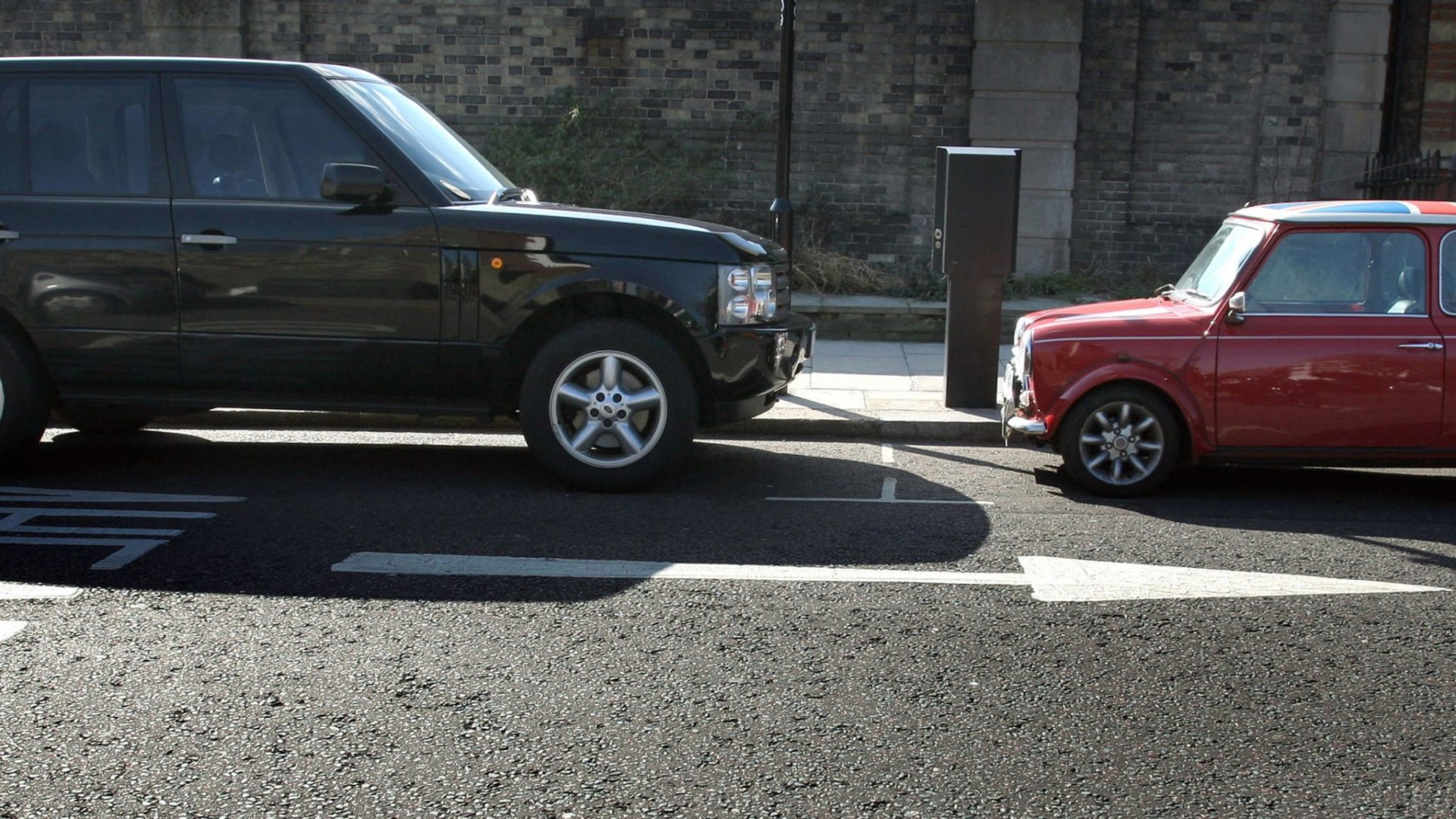 Xu hướng chuộng xe to, nặng đang tạo thách thức mới cho bãi đỗ trong đô thị Xu hướng chuộng xe to, nặng đang tạo thách thức mới cho bãi đỗ trong đô thị