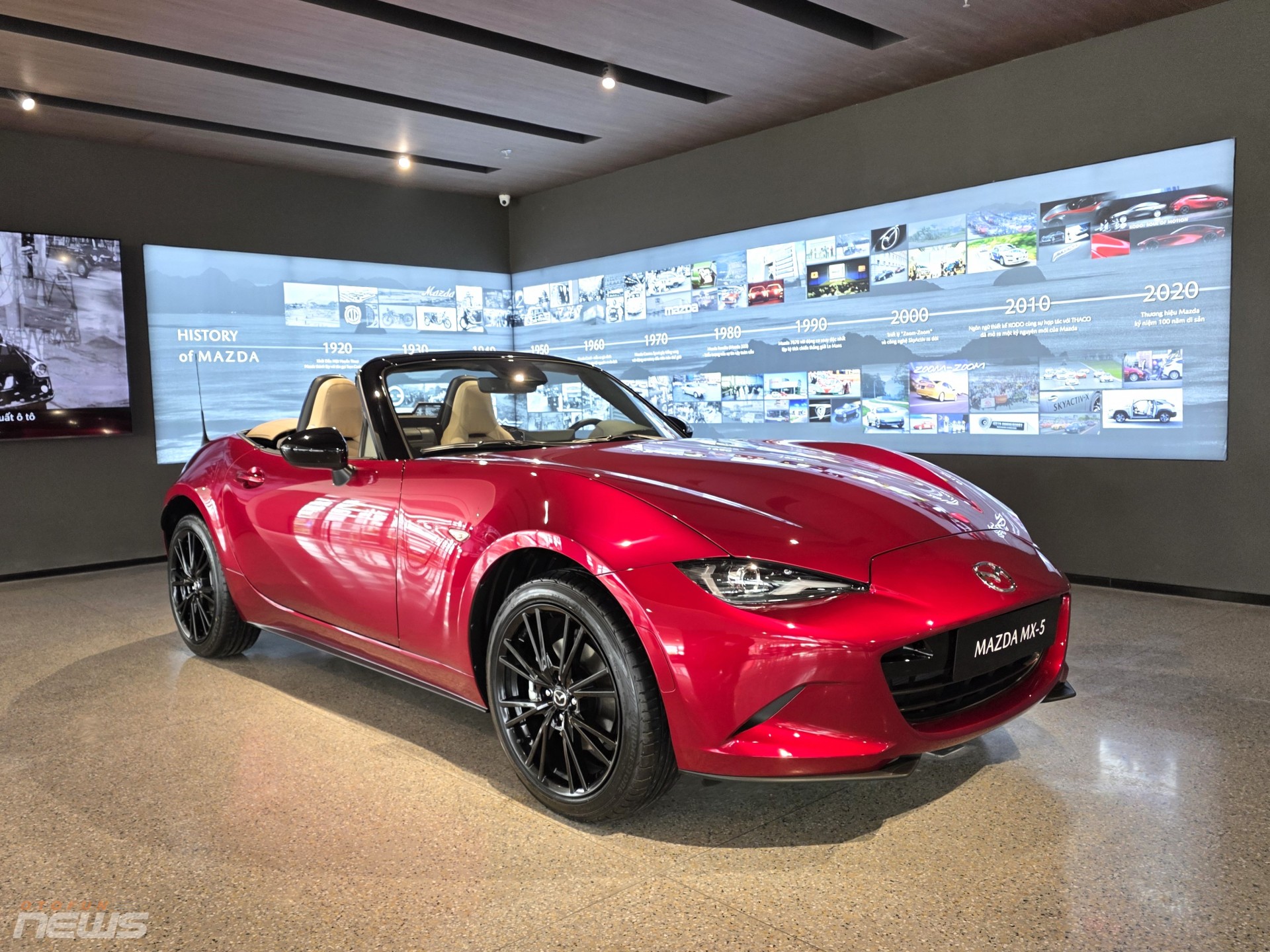 Khai trương showroom Mazda flagship đầu tiên Đông Nam Á tại TP.HCM Khai trương showroom Mazda flagship đầu tiên Đông Nam Á tại TP.HCM
