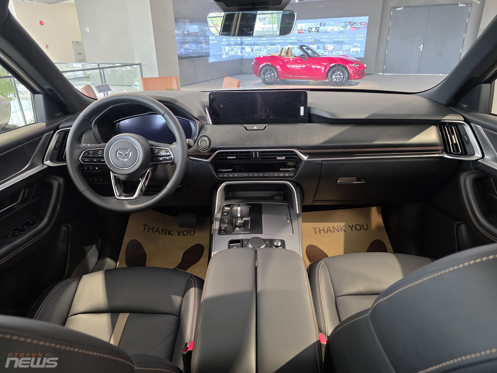 Khai trương showroom Mazda flagship đầu tiên Đông Nam Á tại TP.HCM