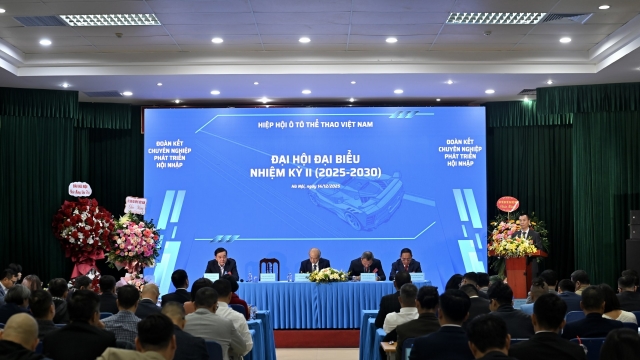 Hiệp hội Ô tô Thể thao Việt Nam đổi tên thành Liên đoàn Ô tô Thể thao Việt Nam