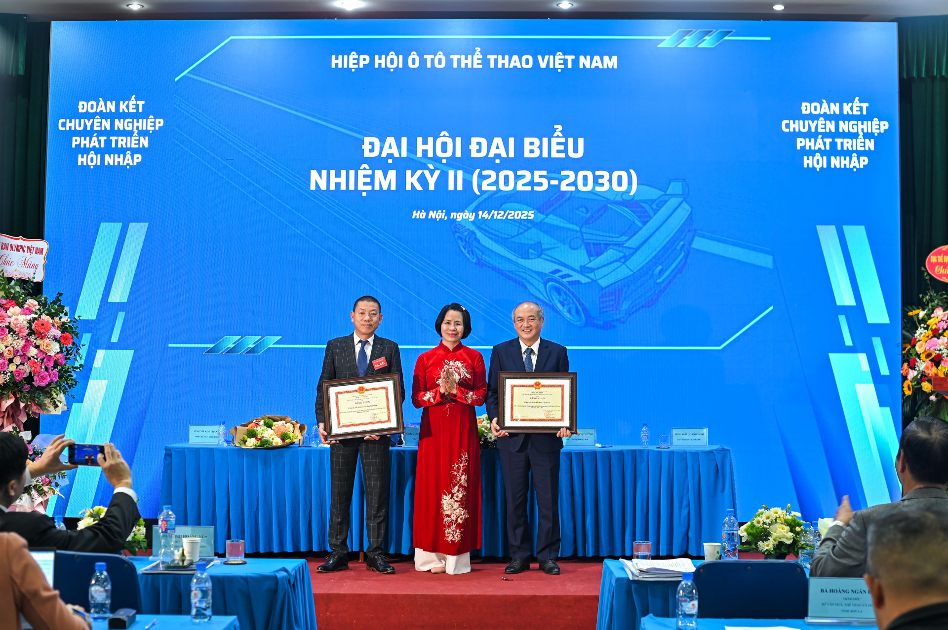 Công ty Cổ phần OTV Truyền thông nhận Bằng khen của Bộ trưởng Bộ Văn hoá, Thể thao và Du lịch Công ty Cổ phần OTV Truyền thông nhận Bằng khen của Bộ trưởng Bộ Văn hoá, Thể thao và Du lịch