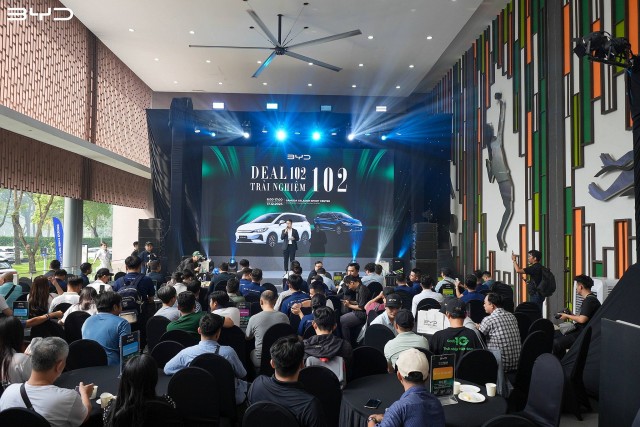 BYD và Grab triển khai mô hình hỗ trợ xe điện cho tài xế công nghệ