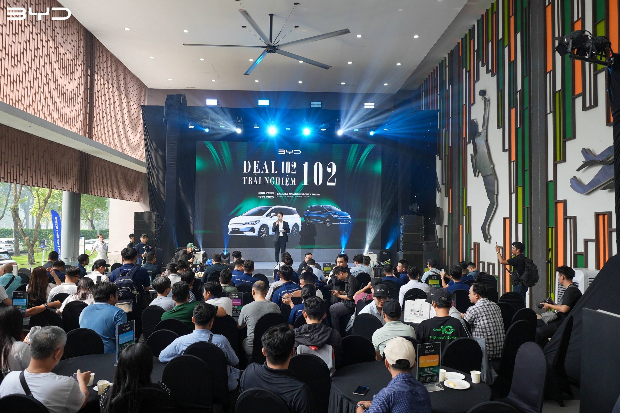 BYD và Grab triển khai mô hình hỗ trợ xe điện cho tài xế công nghệ