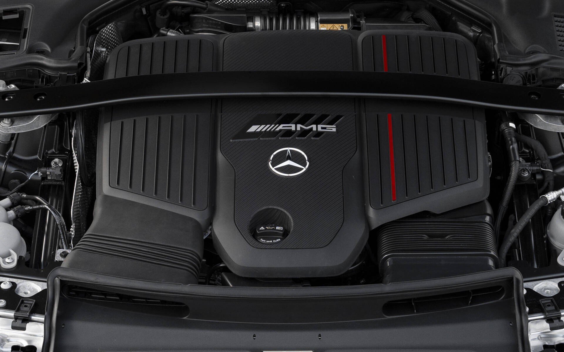 Châu Âu chính thức hủy bỏ lệnh cấm bán xe động xe đốt trong vào năm 2035