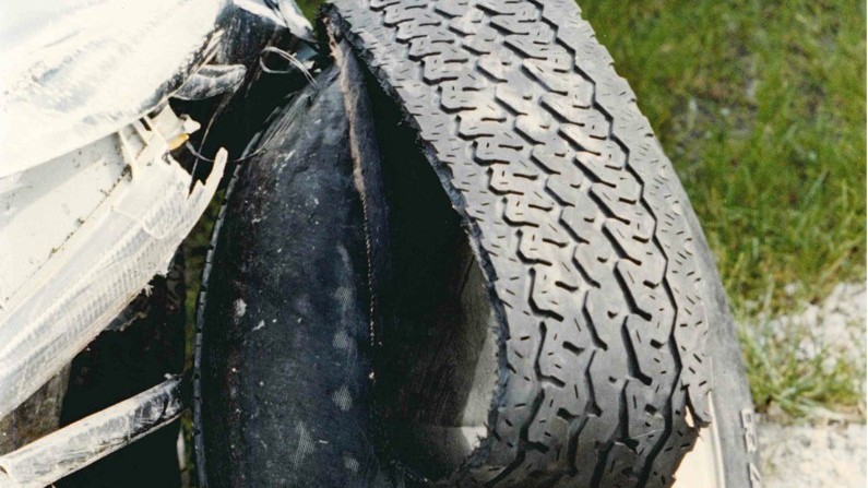 Michelin bị tuyên bồi thường 220 triệu USD trong vụ tai nạn do lỗi lốp