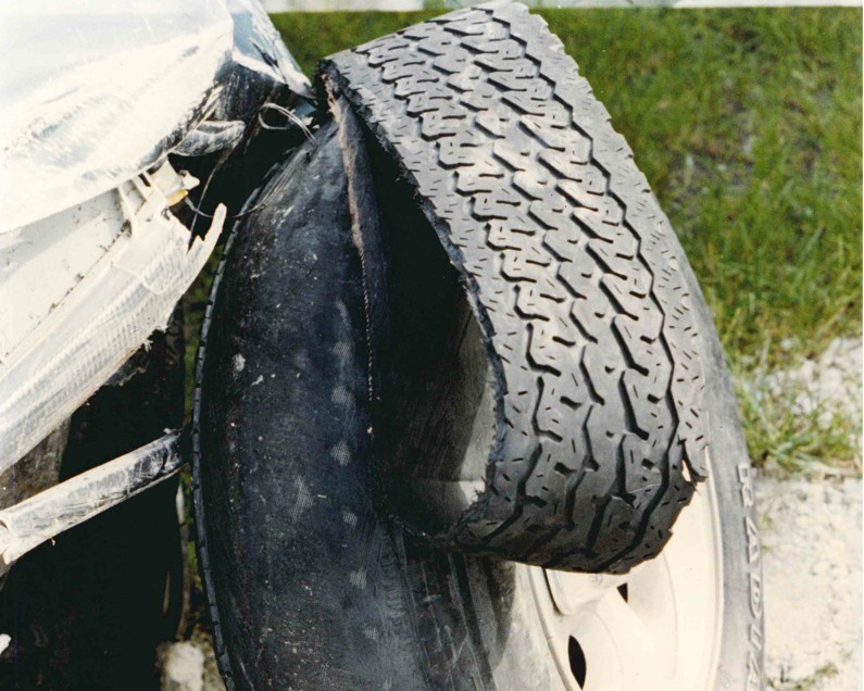 Michelin bị tuyên bồi thường 220 triệu USD trong vụ tai nạn do lỗi lốp