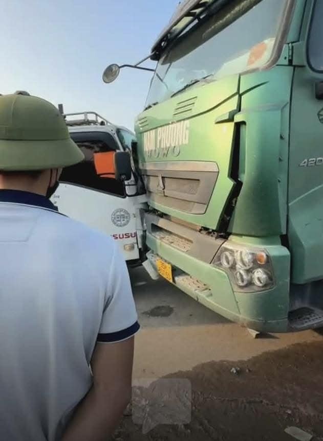 Tổng hợp tin tức tai nạn giao thông mới nhất ngày hôm nay 20/12/2025