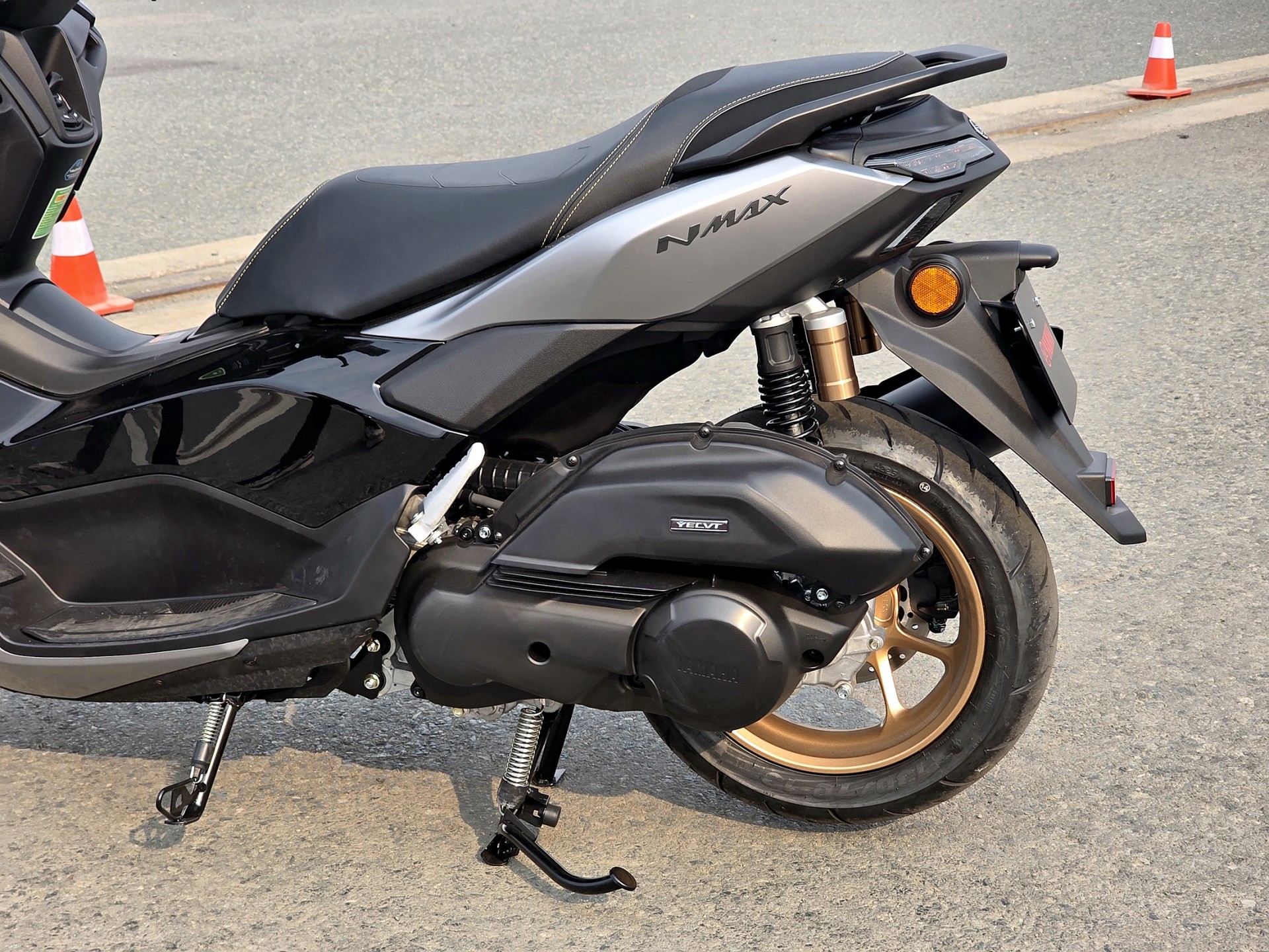 Yamaha NMAX thế hệ mới ra mắt, giá chỉ từ 69 triệu đồng
