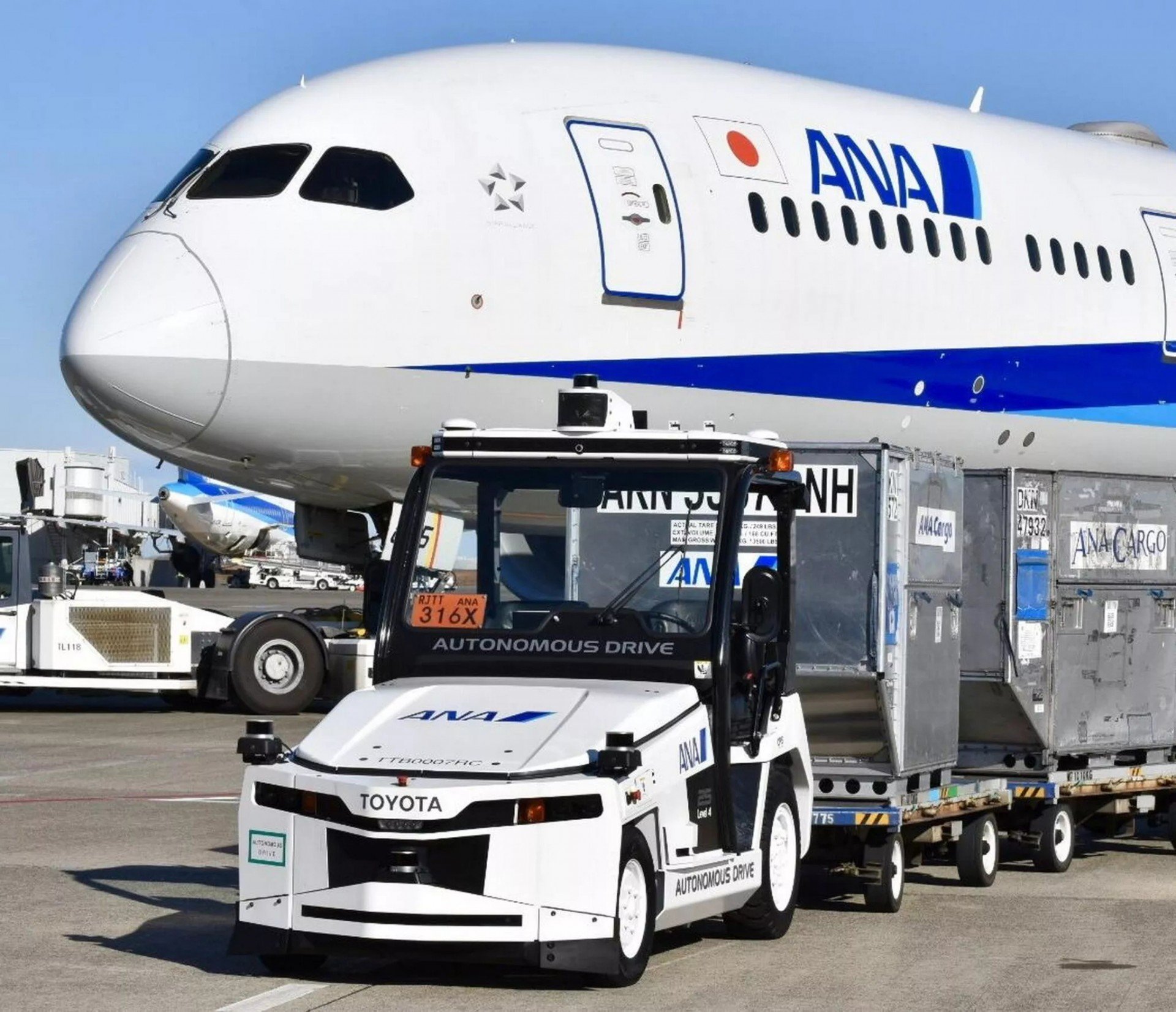 Công nghệ áp dụng trên mẫu xe kéo tại sân bay này có thể được áp dụng phần nào cho xe du lịch phổ thông