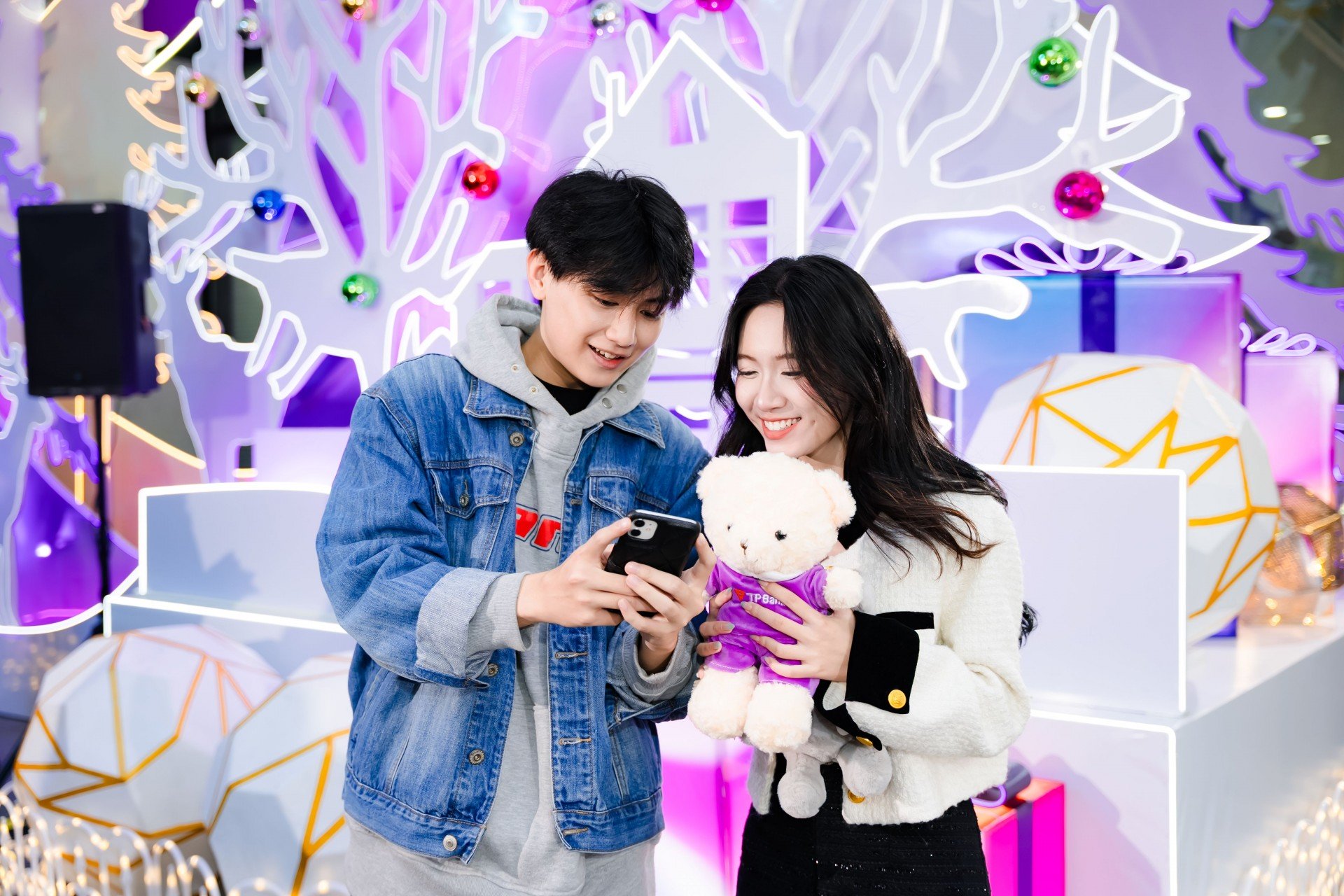 TPBank thắp sáng Giáng sinh bằng trải nghiệm số và những khoảnh khắc gần gũi