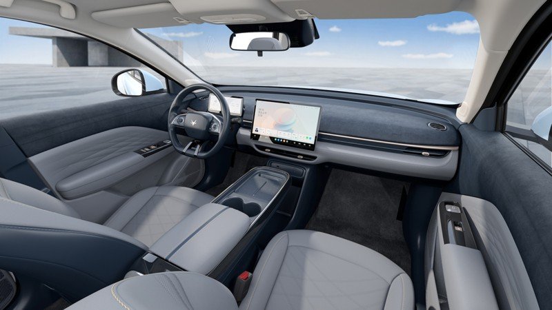 Khoang lái của mẫu Arcfox T1 có mang đầy đủ yếu tố tương tự