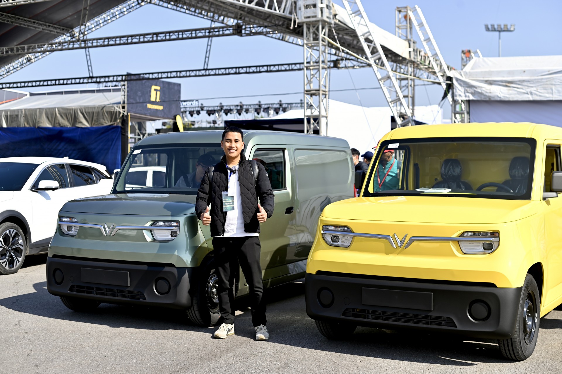 VinFast lần đầu trình diễn toàn bộ hệ sinh thái giao thông xanh