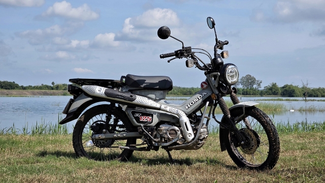 Honda CT125: Động cơ 125 cc có đủ sức 'cày' địa hình?