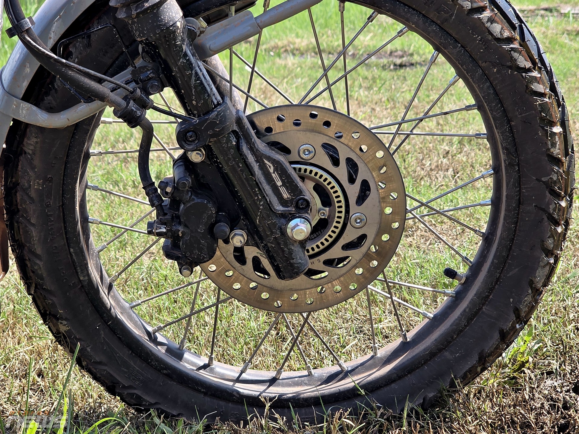 Honda CT125: Động cơ 125 cc có đủ sức 'cày' địa hình?