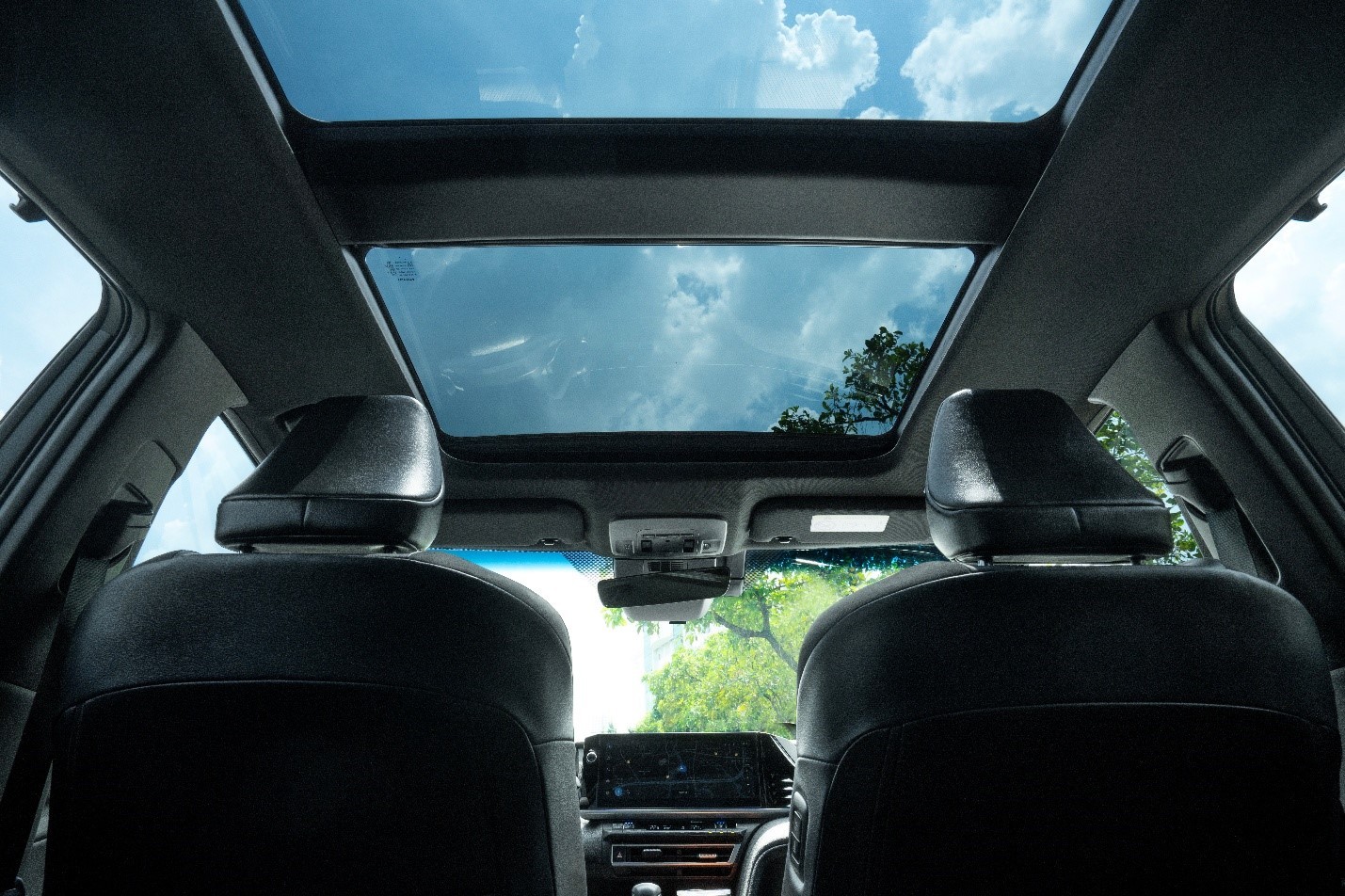 Toyota Camry HEV 2025 - biểu tượng dẫn đầu: Khi đẳng cấp và công nghệ hội tụ Toyota Camry HEV 2025 - biểu tượng dẫn đầu: Khi đẳng cấp và công nghệ hội tụ