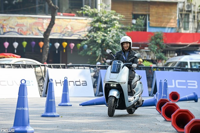 Lượng xe ô tô Honda bán ra tăng hơn 50% trong tháng 12/2025