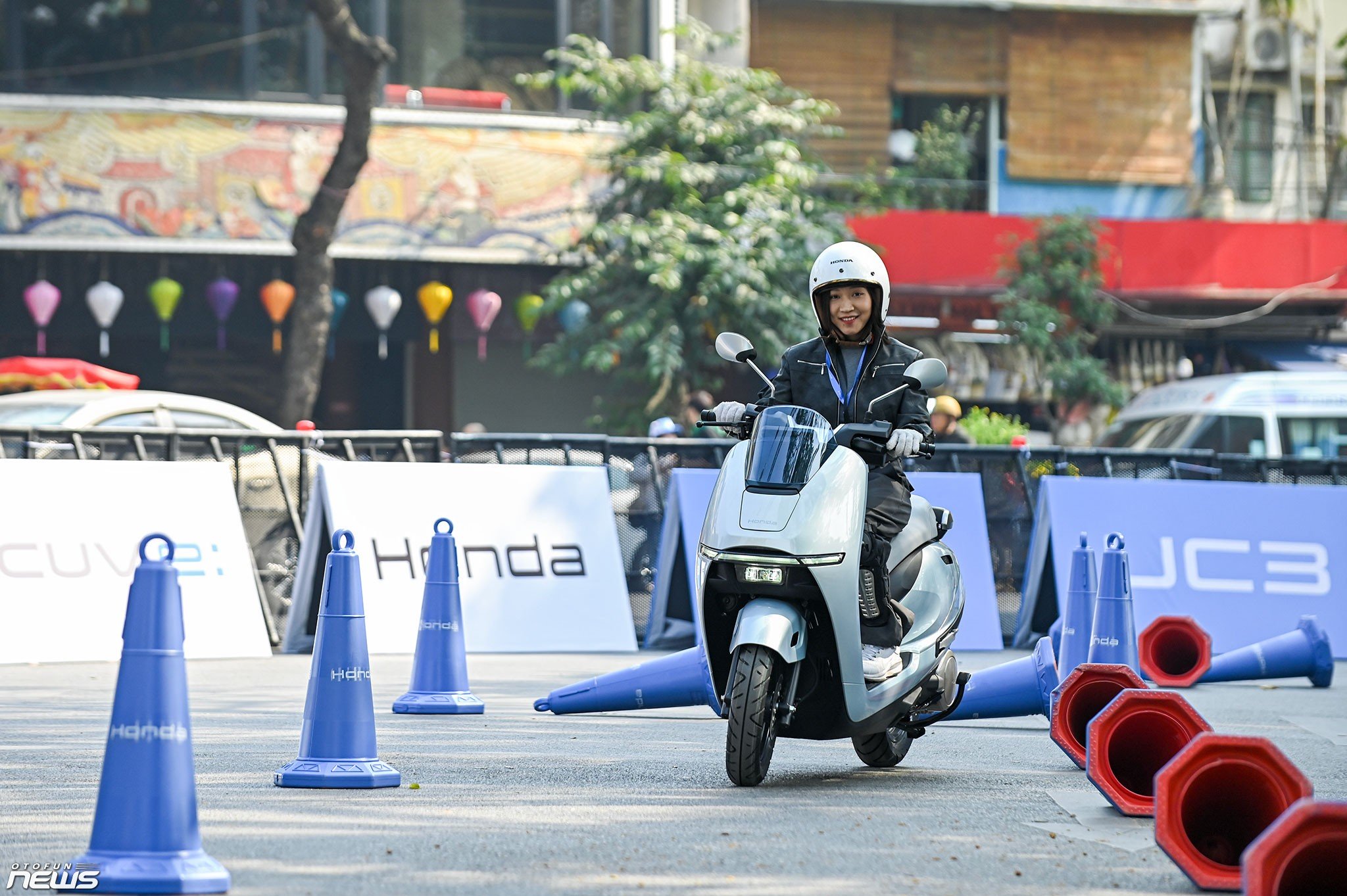 Lượng xe ô tô Honda bán ra tăng hơn 50% trong tháng 12/2025