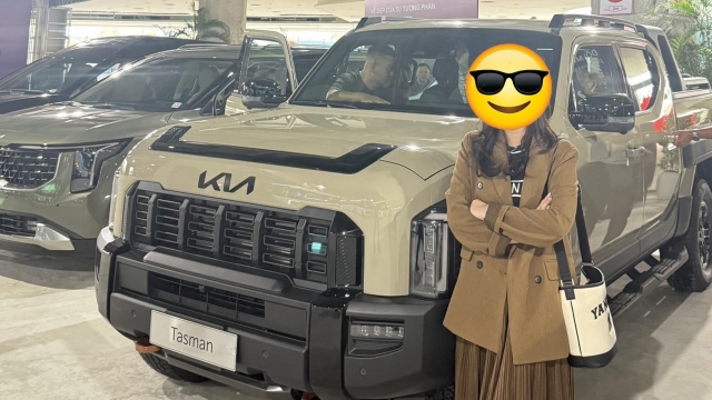 Kia Tasman xuất hiện chớp nhoáng tại Việt Nam