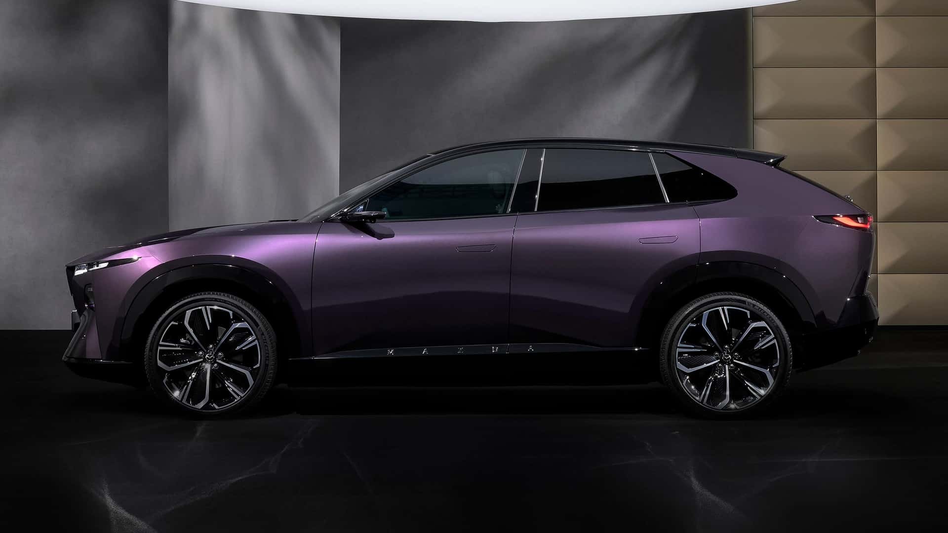 Phía bên của Mazda CX-6e 2026