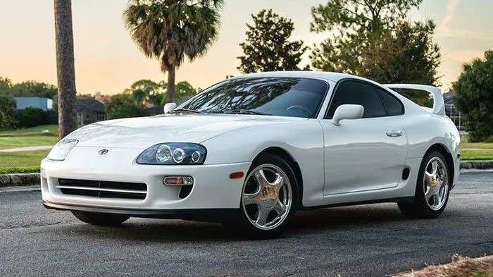 Toyota Supra Turbo 1998 có giá quý đổi lên tới 6,3 tỷ đồng