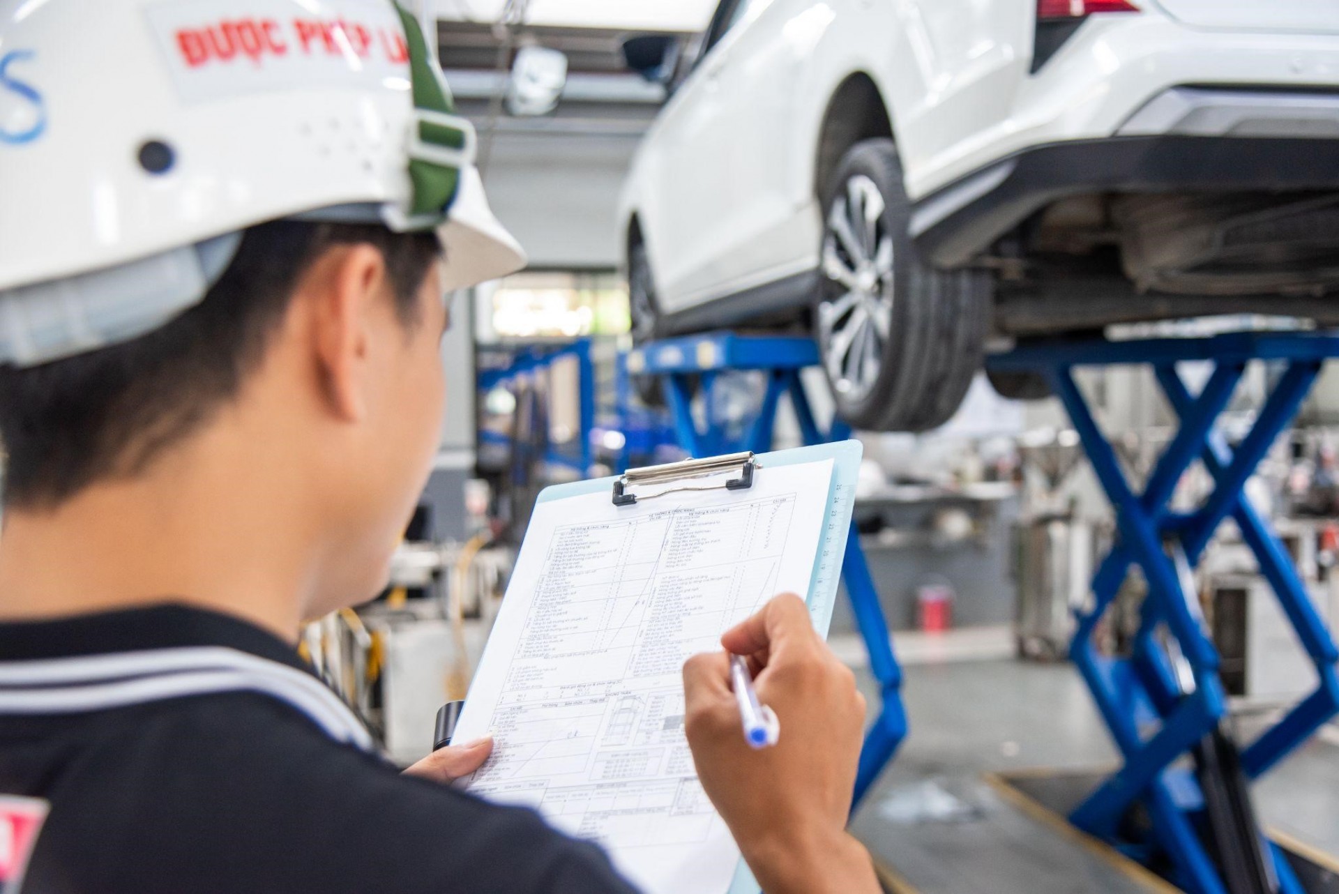Veloz Cross - Mẫu MPV gia đình giữ giá tốt từ trải nghiệm thực tế: Khi chiếc xe không chỉ là tài sản