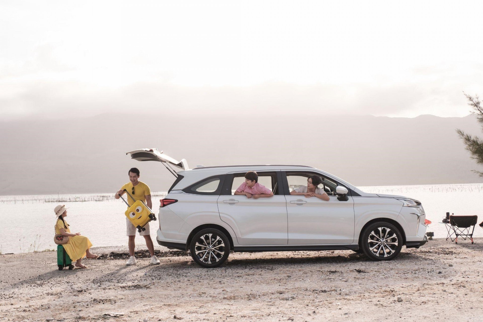 Veloz Cross - Mẫu MPV gia đình giữ giá tốt từ trải nghiệm thực tế: Khi chiếc xe không chỉ là tài sản