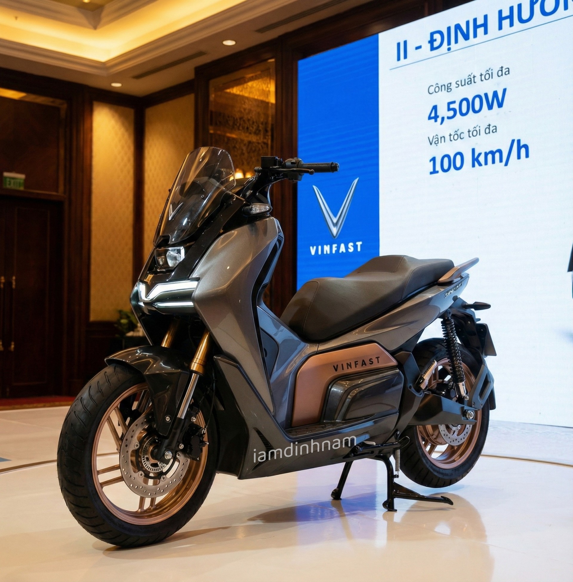 Hé lộ xe mô tô điện VinFast công suất 4.500 W, tốc độ tối đa 100 km/h