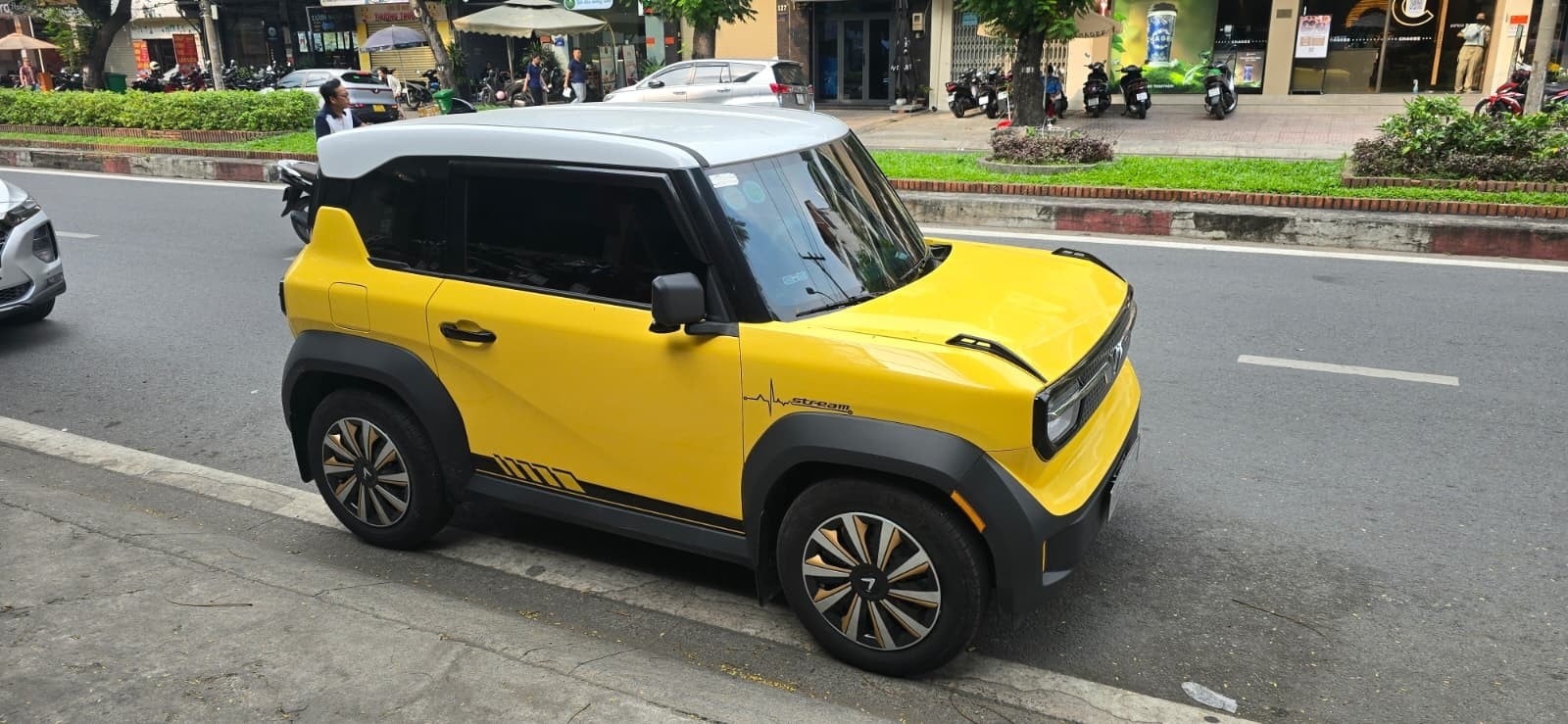 Hình ảnh xe VinFast VF 3 được đăng trên Autoevolution
