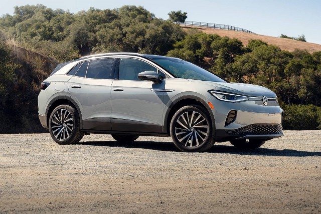 Volkswagen đánh bại Tesla để trở thành thương hiệu xe điện bán chạy nhất Châu Âu năm 2025