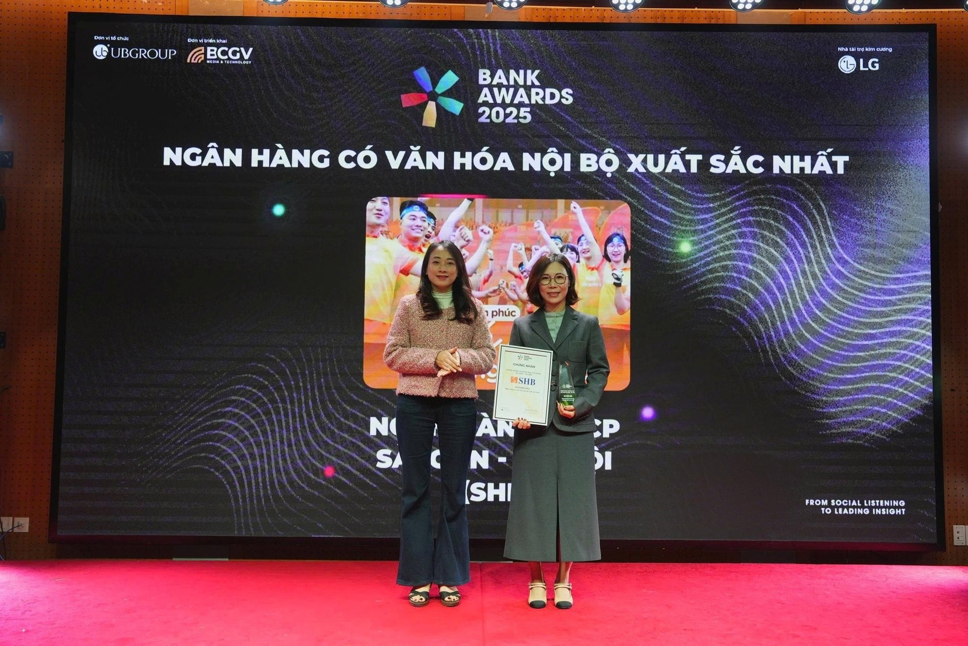 Bank Awards 2025 vinh danh 18 hạng mục giải thưởng