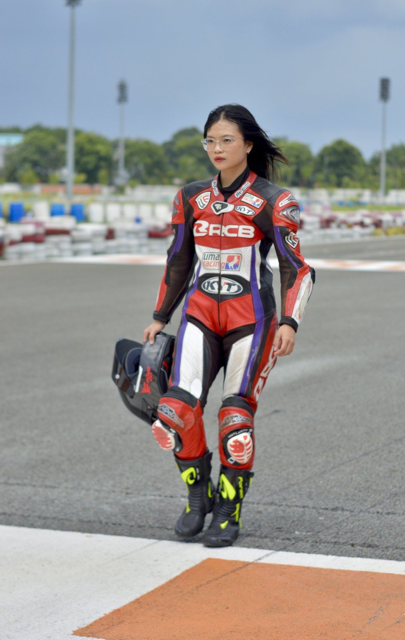 Nữ tay đua trẻ nhất Việt Nam: Mình muốn bay cao và đi xa hơn Nữ tay đua trẻ nhất Việt Nam: Mình muốn bay cao và đi xa hơn