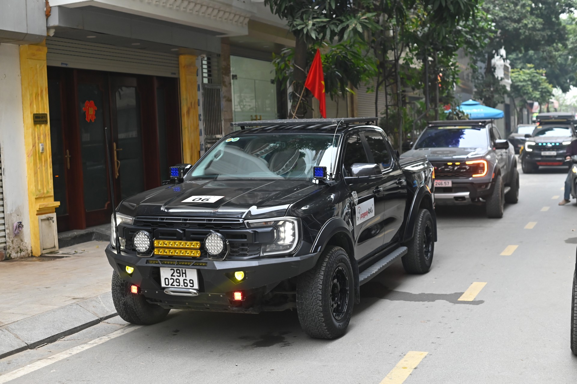 Ford đồng hành cùng “Sưởi ấm bản cao 2025” trên hành trình mang hơi ấm tới Bó Sinh