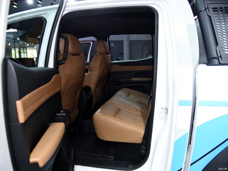 Hàng ghế sau của Chery Hilma EV