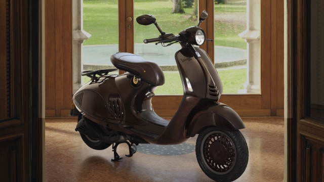 Vespa 946 Horse 2026 ra mắt, chỉ 888 xe toàn cầu